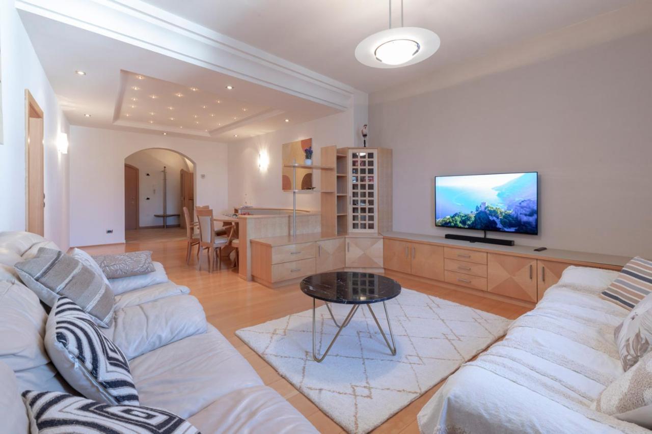Apartment Perwanger 阿皮亚诺苏拉斯特拉达 外观 照片